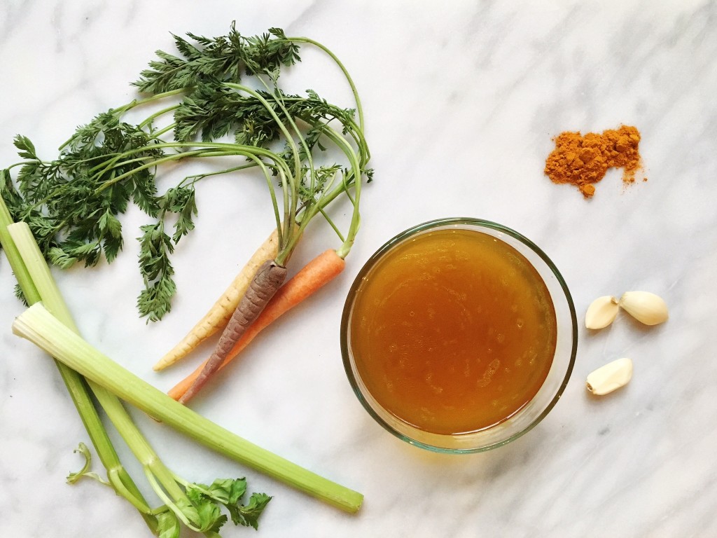 Paleo Bone Broth with Turmeric Snackin' Free